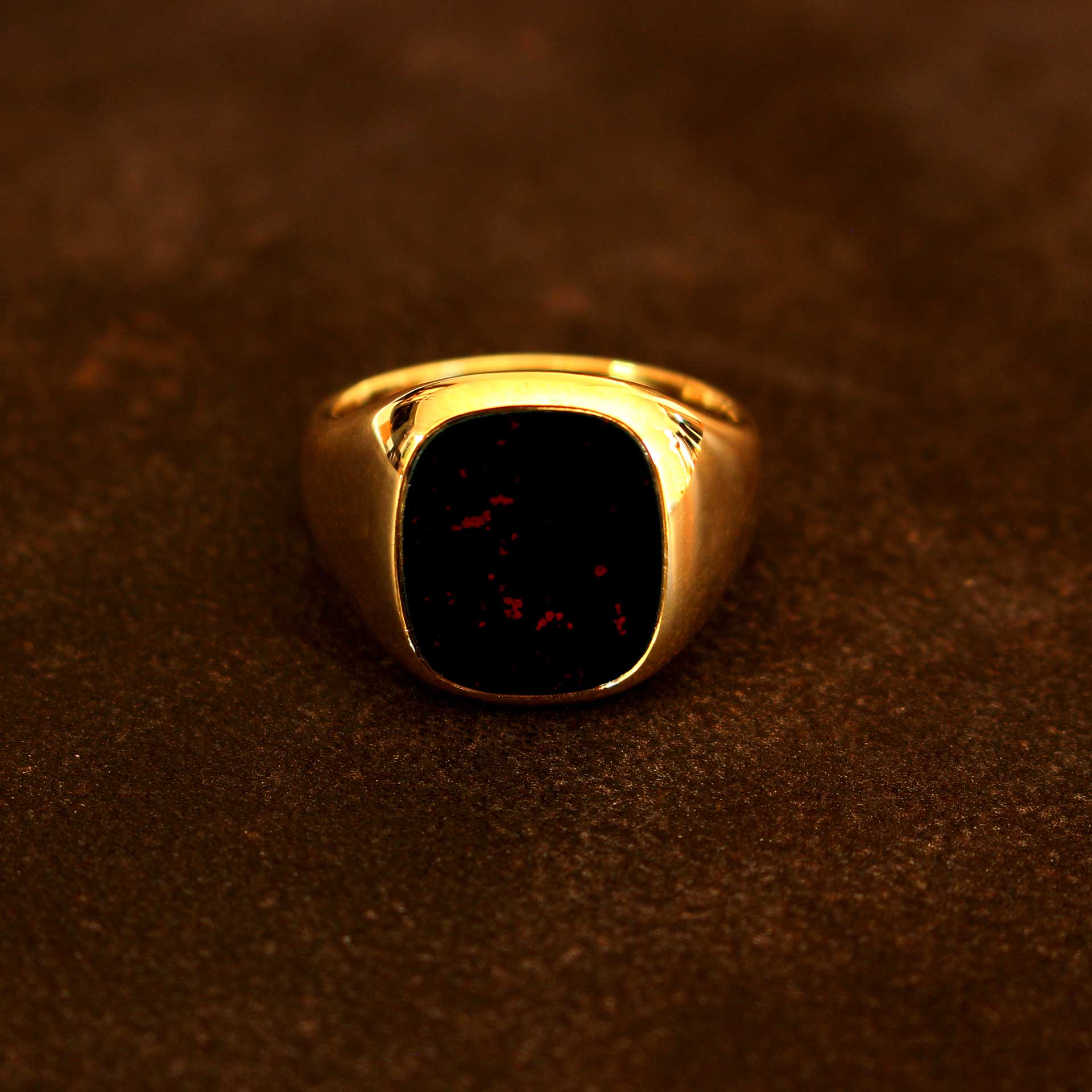 Siegelring Herren massiv Echtgold mit Heliotrop