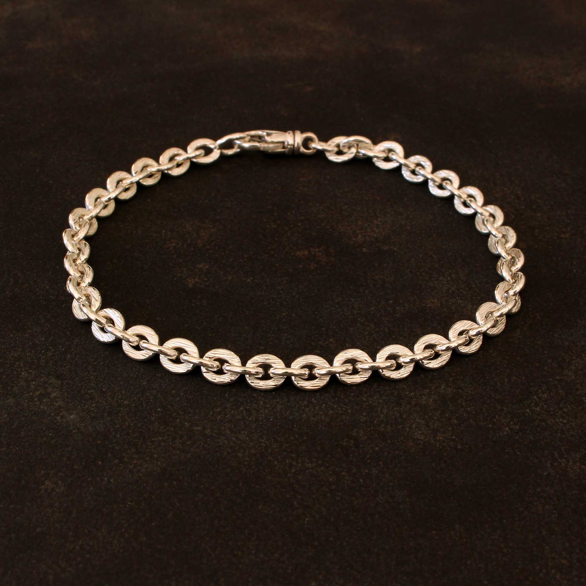 Silberarmband unisex gehämmert