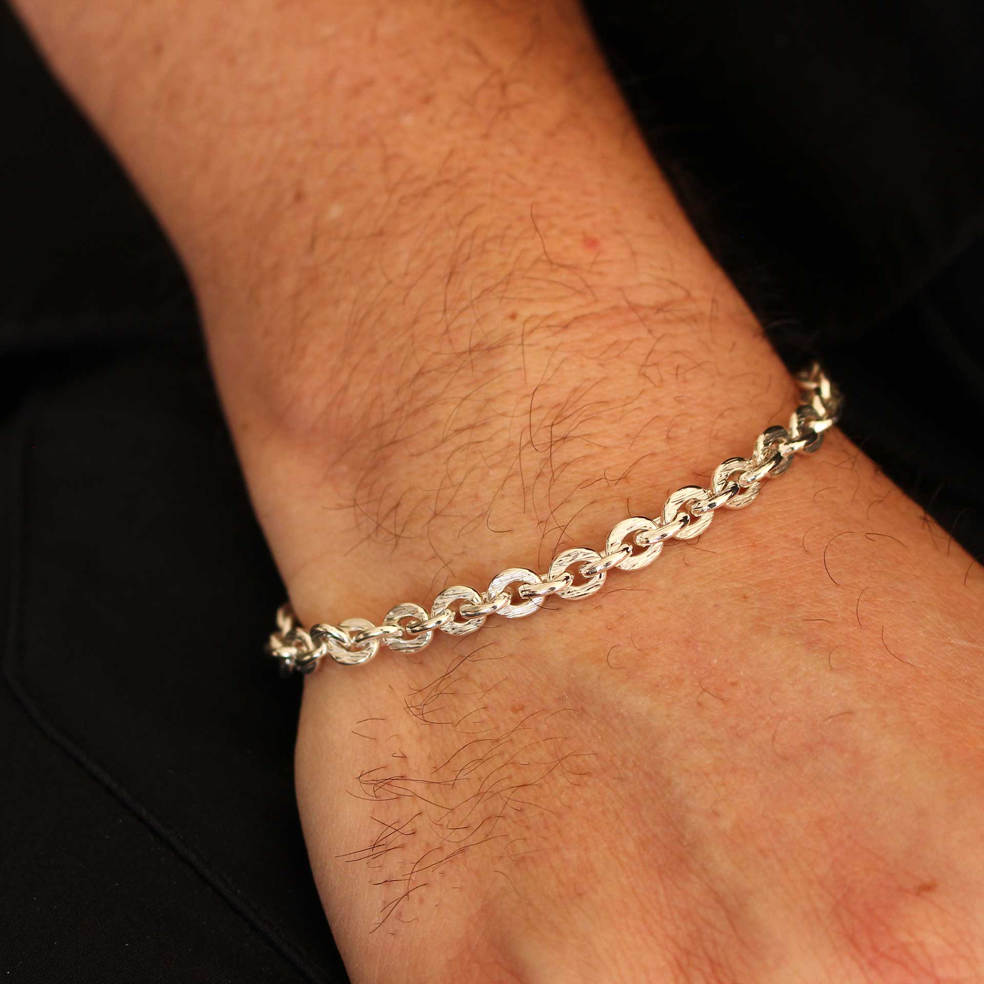 Silberarmband unisex gehämmert