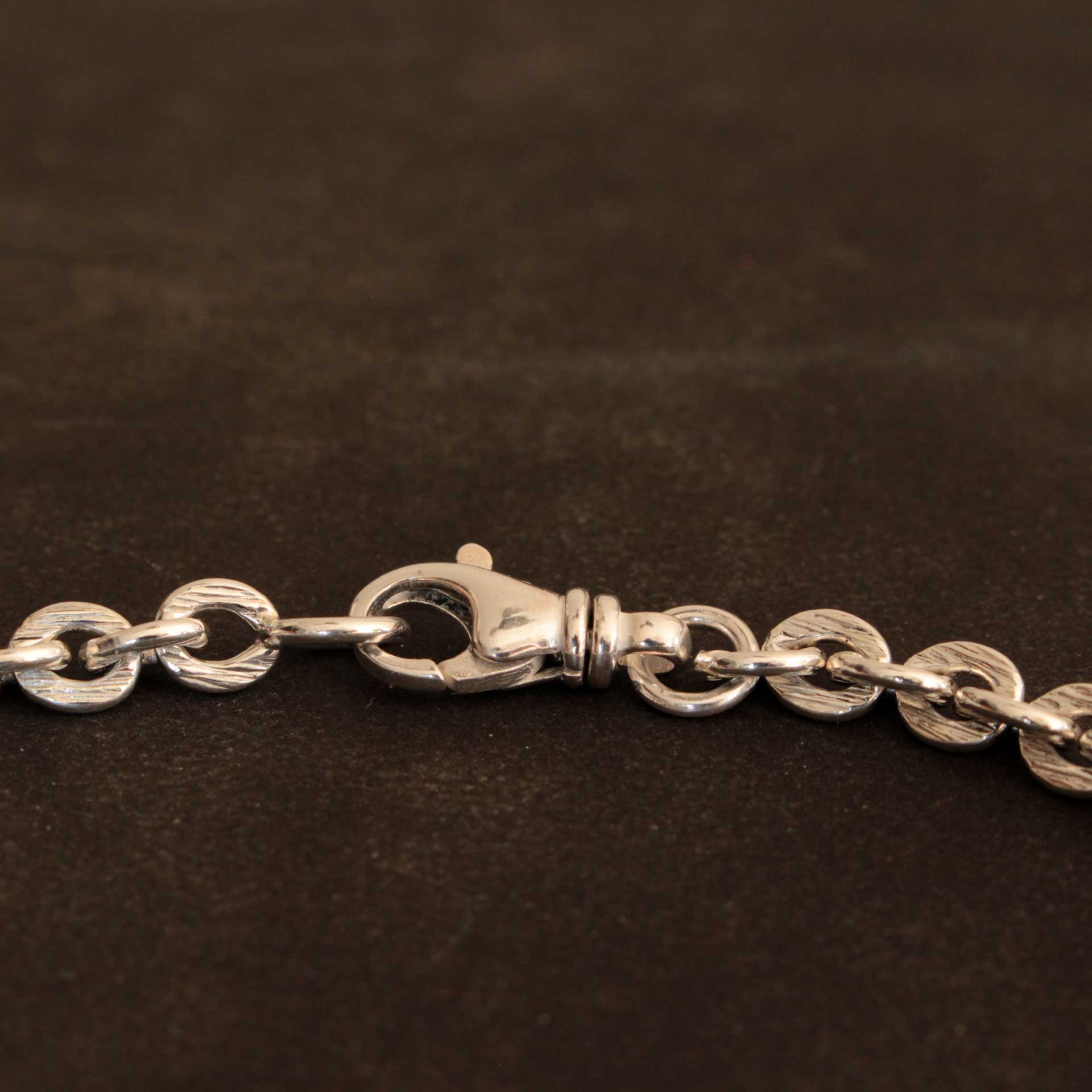 Silberarmband unisex gehämmert