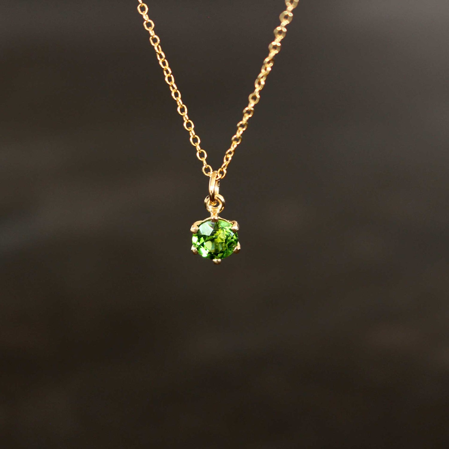 Turmalinanhänger 18ct. Gelbgold in Körbchenfassung