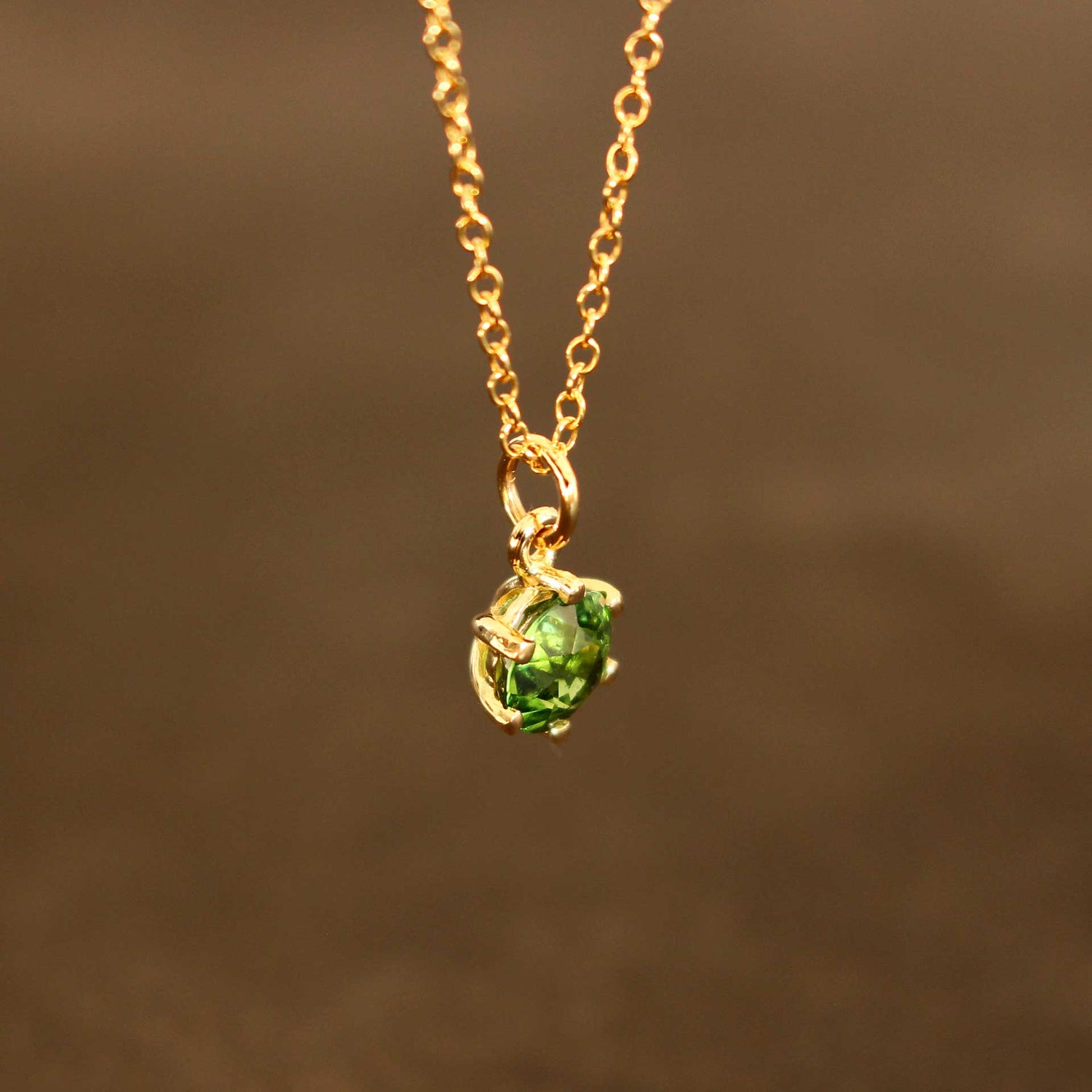 Turmalinanhänger 18ct. Gelbgold in Körbchenfassung