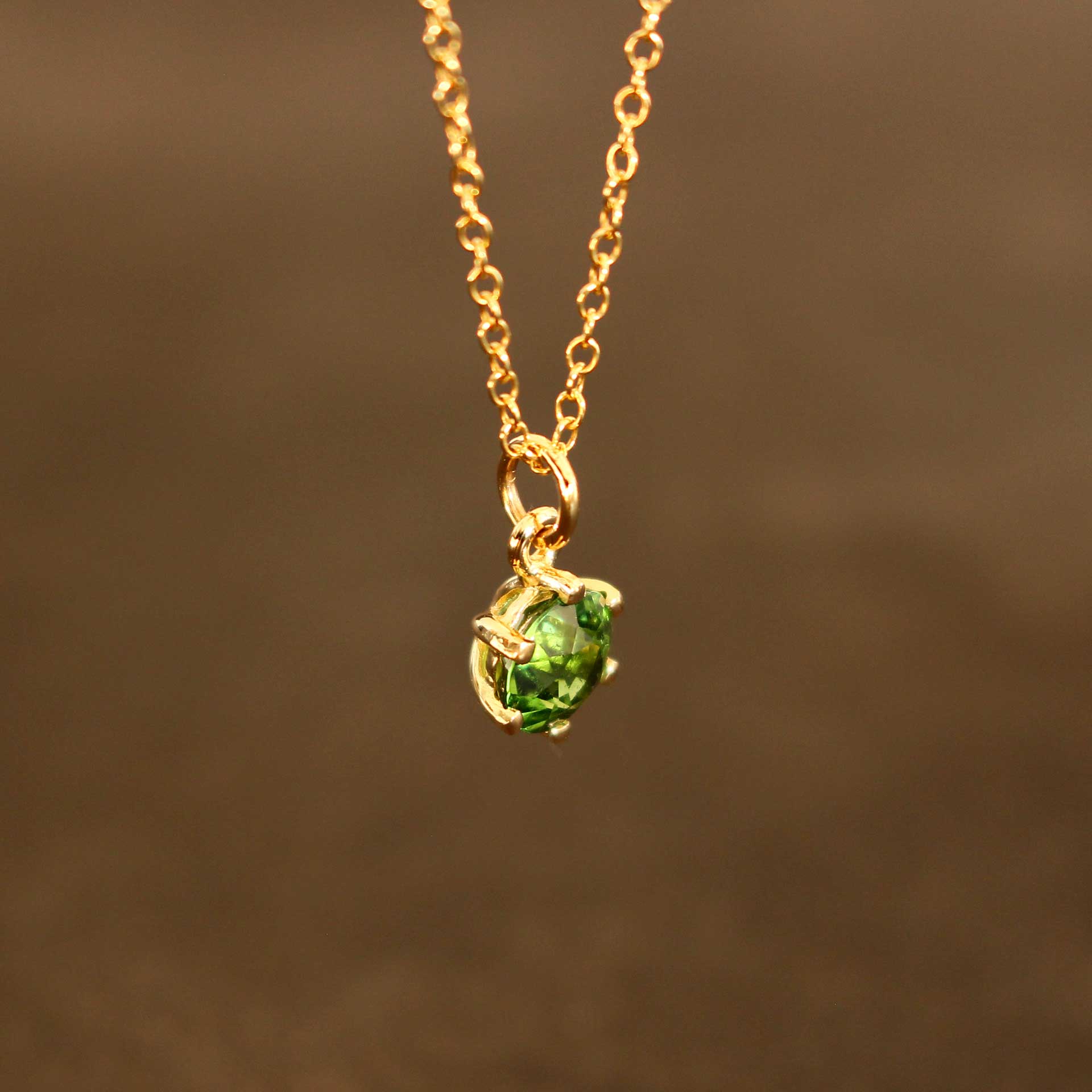 Turmalinanhänger 18ct. Gelbgold in Körbchenfassung