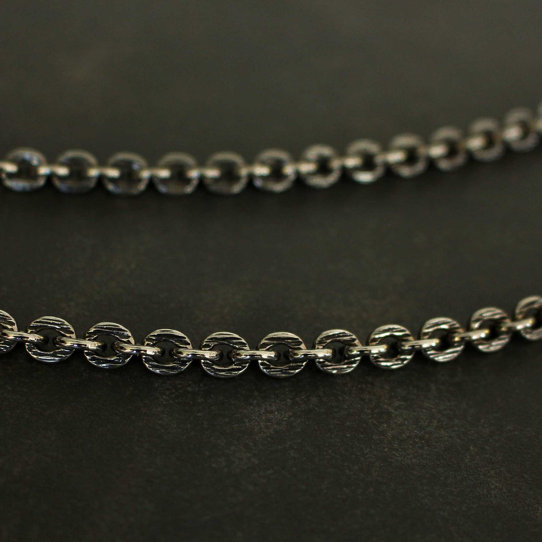 Strukturierte Unisex-Silberkette – Oxidiert &amp; Massiv