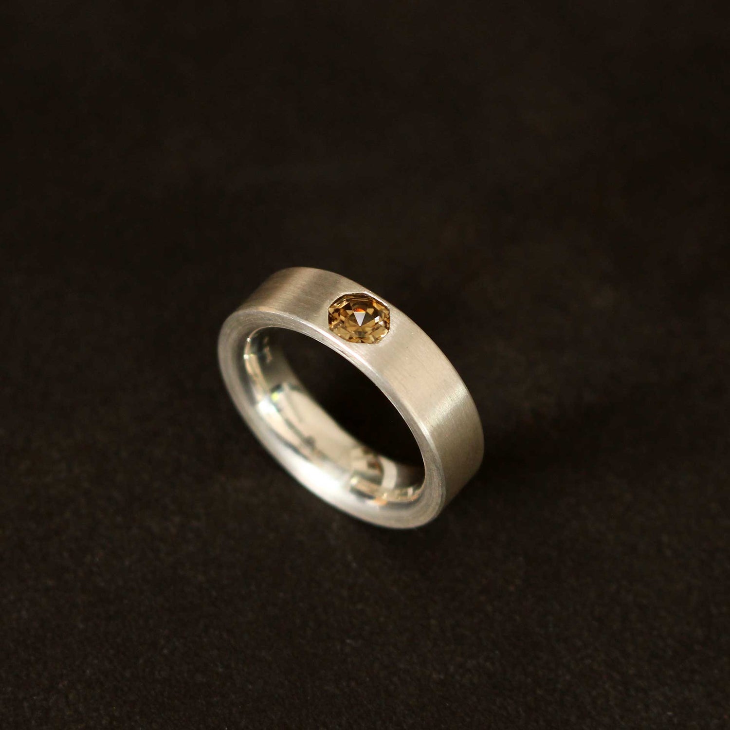 Silberring mit Zirkon