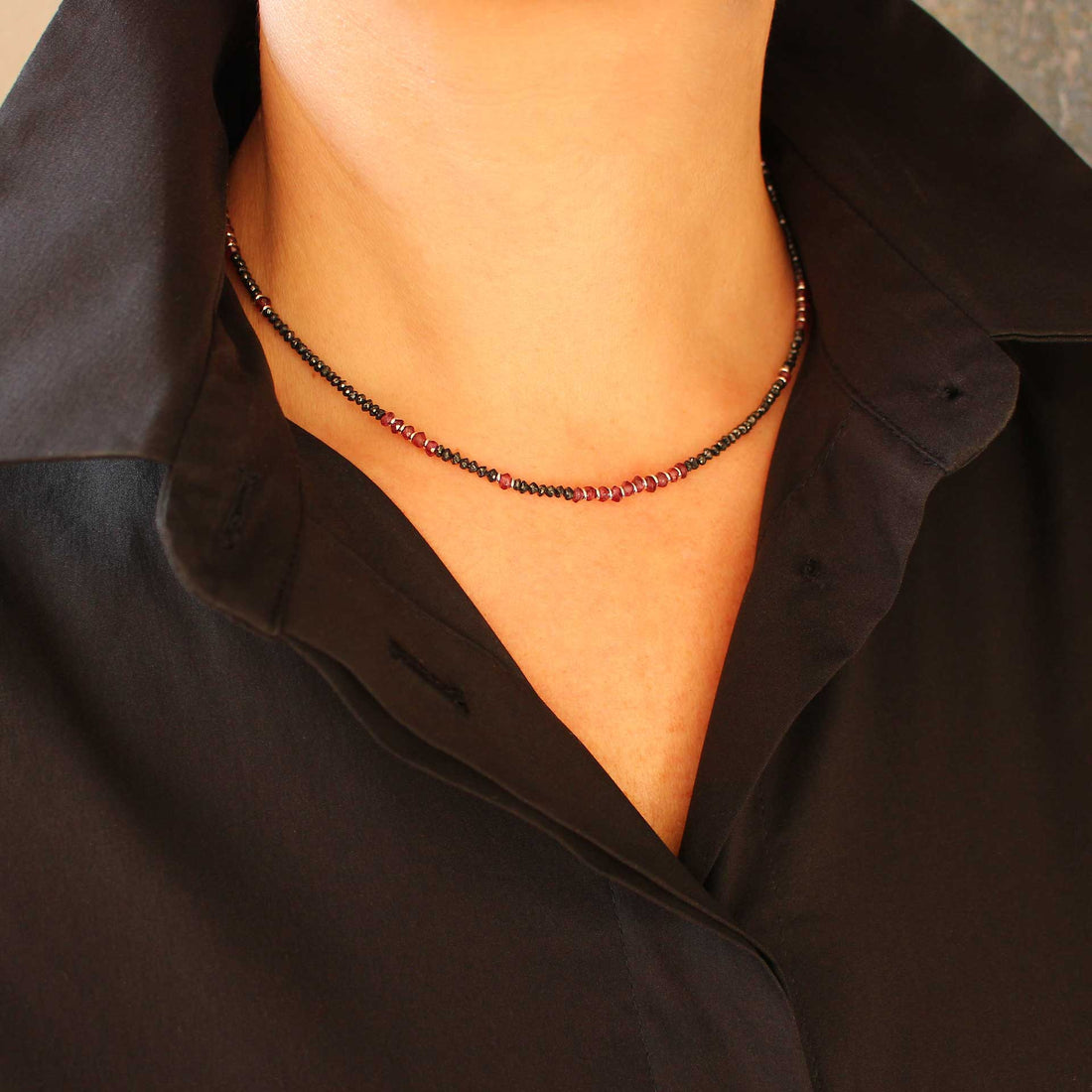 Schwarze Diamantkette Weissgold 18ct